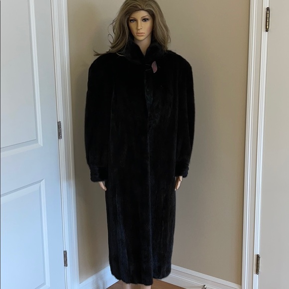 Christian Dior genuine natural mink fur coat - Picture 2 of 16